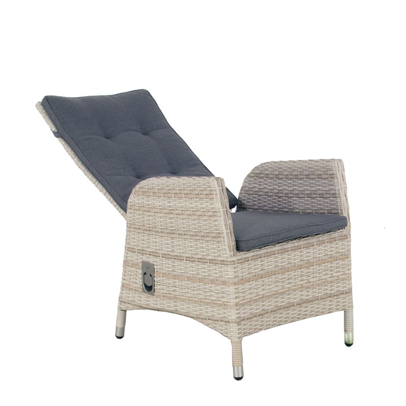 https://cdn.warentuin.nl/media/catalog/product/M/E/MEUB9900001259555_01_oosterik_home_tuinstoel_verstelbare_stoel_santa_cruz_sunri_0d43.jpg