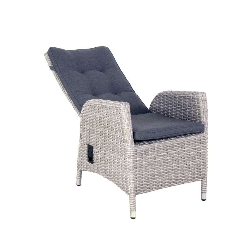 https://cdn.warentuin.nl/media/catalog/product/M/E/MEUB9900001260056_01_oosterik_home_tuinstoel_verstelbare_stoel_santa_cruz_salty_857b.jpg