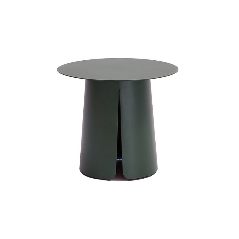 https://cdn.warentuin.nl/media/catalog/product/M/E/MEUB9900001736841_rockerville_bijzettafel_forest_green_dia_45_cm_oosterik_home_8350.jpg