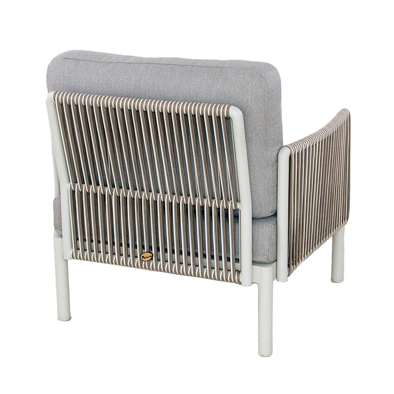 https://cdn.warentuin.nl/media/catalog/product/M/E/MEUB9900001886133_01_sidney_lounge_stoel_sunny_creme_oosterik_home_8cd2.jpg