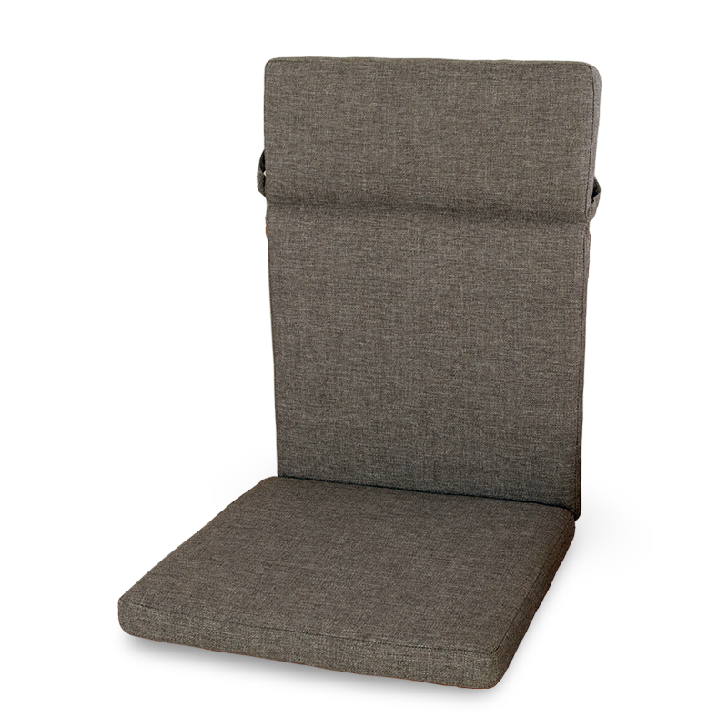 https://cdn.warentuin.nl/media/catalog/product/M/E/MEUB9900001886362_hoge_rug_kussen_w2810_003_oosterik_home_8d18.png