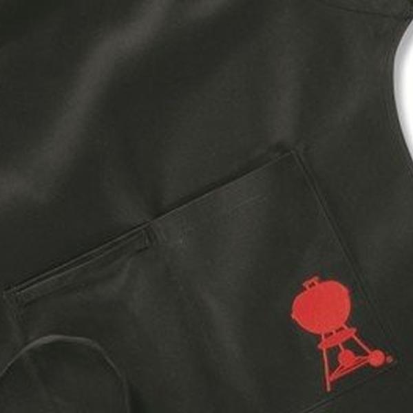 https://cdn.warentuin.nl/media/catalog/product/S/C/SCAN0077924011894_01_weber_kookgereedschap_schort_zwart_met_rood_bbq_weber_6131.jpg