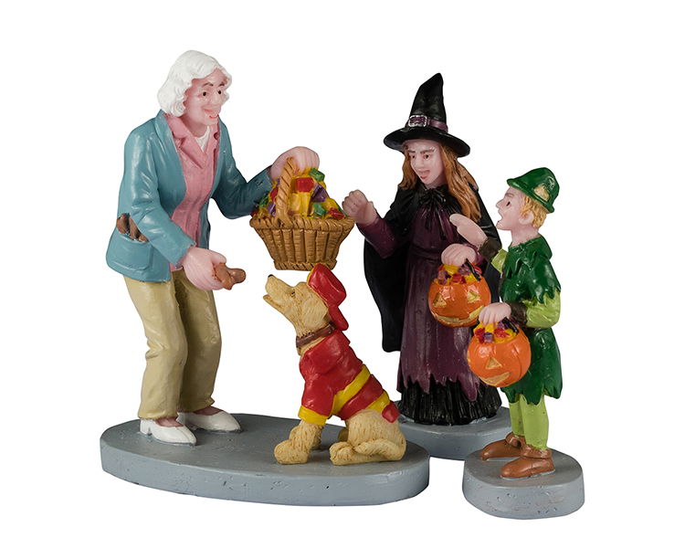 Spooky Town - Everyone Gets A Treat - Set van 3