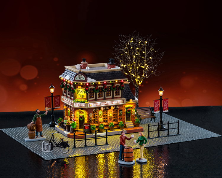 Lemax Dani's pub set, incl. adaptor 74254, 550 ma (white) ornament  - 