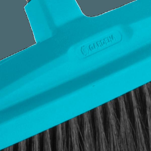 https://cdn.warentuin.nl/media/catalog/product/S/C/SCAN4078500363006_01_combisystem_huishoudbezem_gardena_742e.jpg