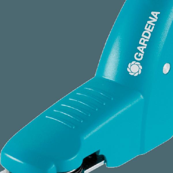 https://cdn.warentuin.nl/media/catalog/product/S/C/SCAN4078500873000_01_classic_grasschaar_gardena_1c28.jpg