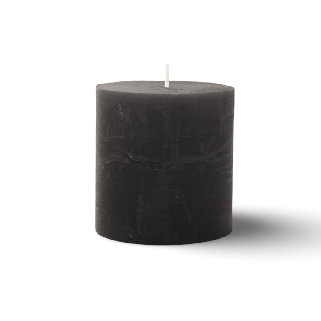 https://cdn.warentuin.nl/media/catalog/product/S/C/SCAN5411708189242_01_kaars_rustiek_70_70_mm_zwart_spaas_378d.jpg