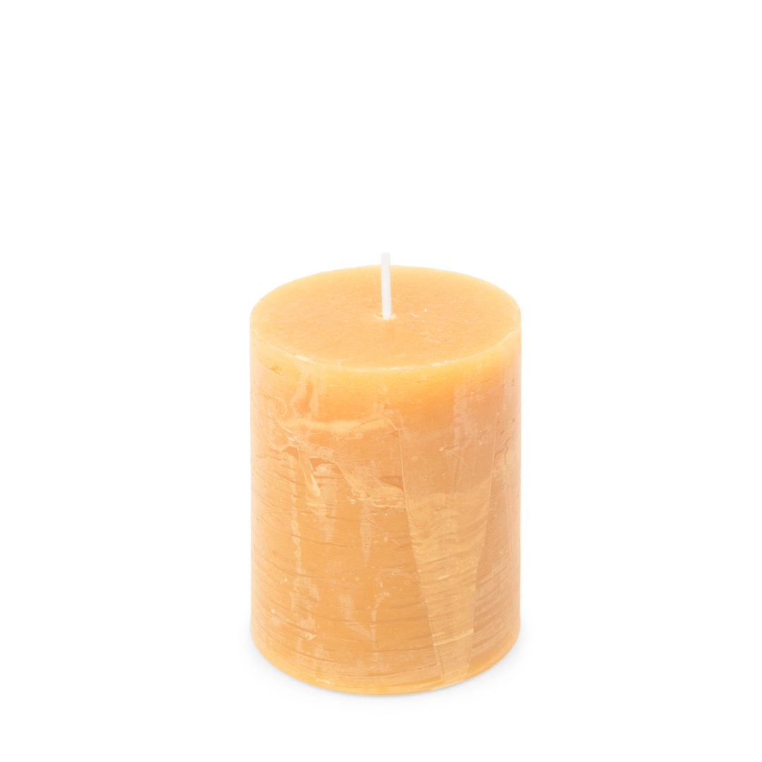 https://cdn.warentuin.nl/media/catalog/product/S/C/SCAN5411708189686_kaars_rustiek_70_95_mm_zandkleur_spaas_2764.png