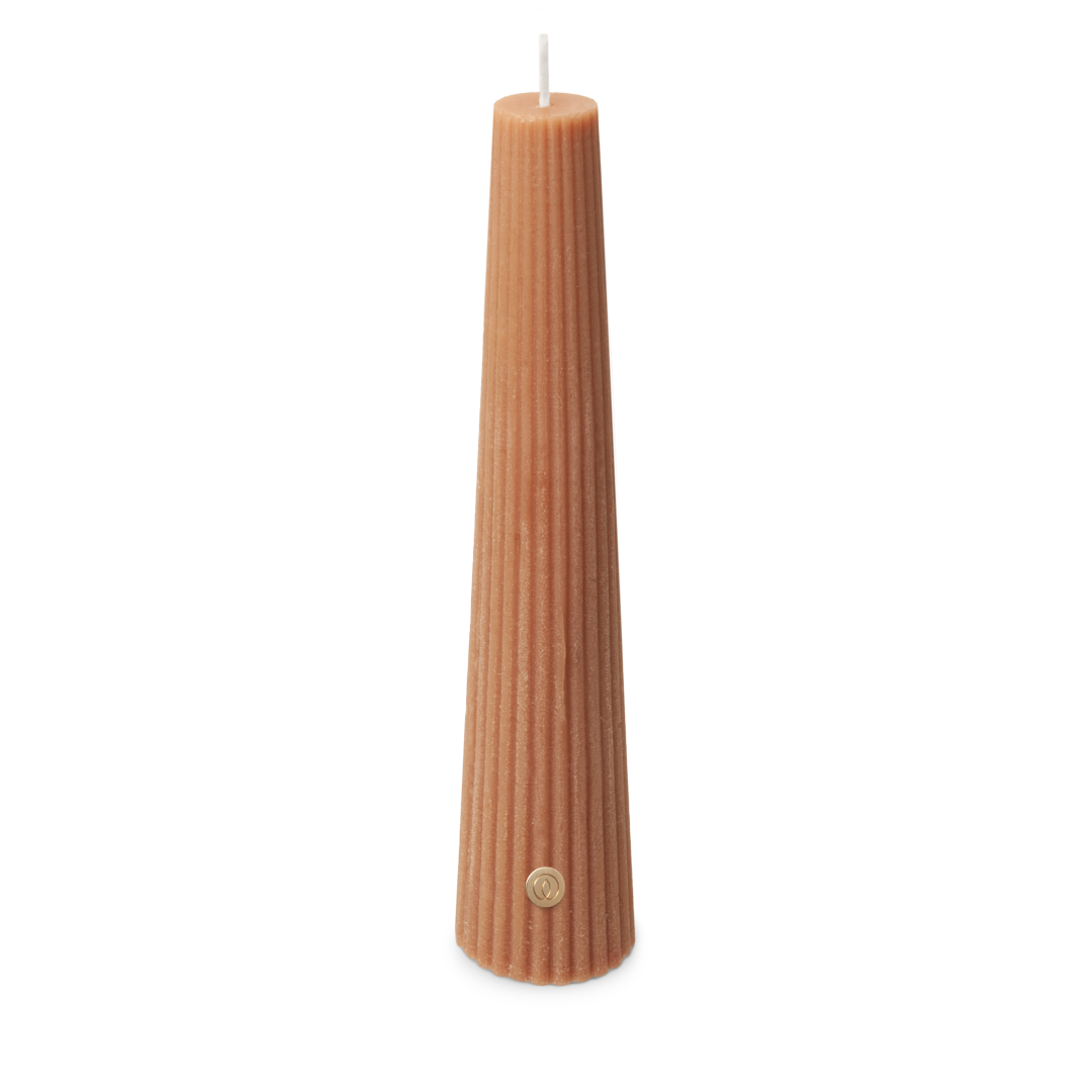 https://cdn.warentuin.nl/media/catalog/product/S/C/SCAN5411708190637_kaars_geribt_x6_lichte_aardetint_spaas_2b68.png