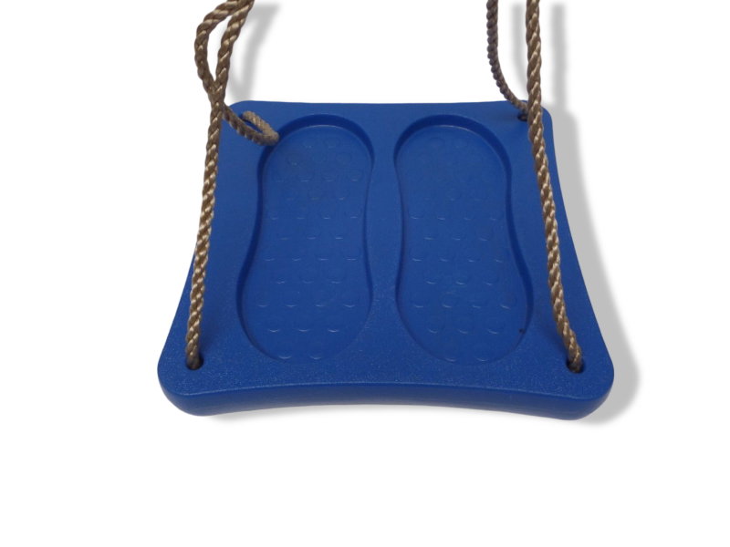 https://cdn.warentuin.nl/media/catalog/product/S/C/SCAN5420013802142_01_hermic_voetschommel_36x36x4_cm_pp_touw_blauw_ac0e.jpg