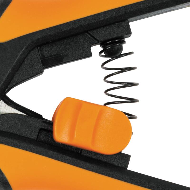 https://cdn.warentuin.nl/media/catalog/product/S/C/SCAN6411501110817_fiskars_tuingereedschap_solid_snip_kruidenschaar_4086.jpg