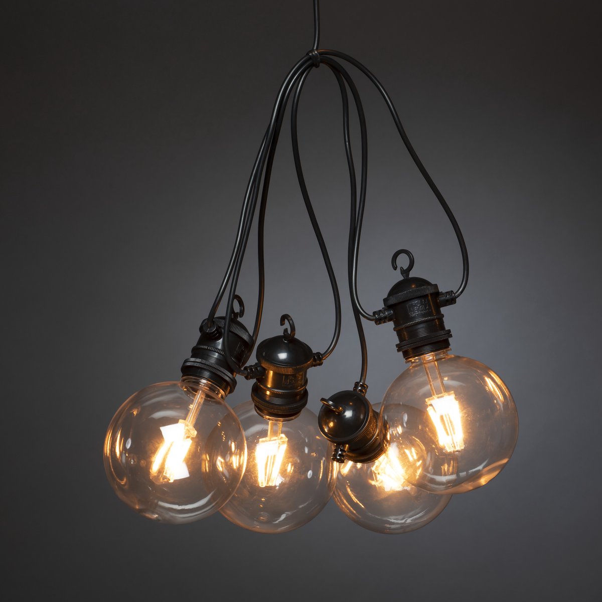 https://cdn.warentuin.nl/media/catalog/product/S/C/SCAN7318302394806_konstsmide_lampjeseen_vierdeverlichting_led_koppelbare_starts_68a4.jpg