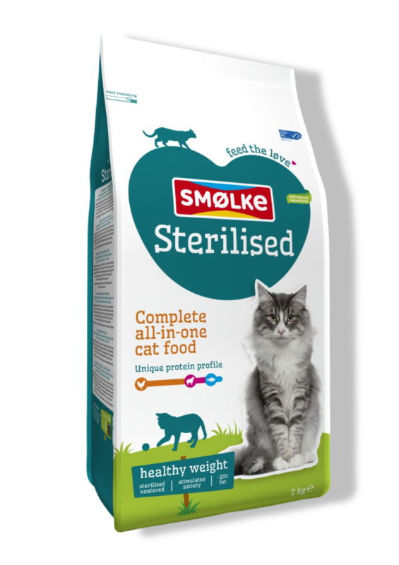 https://cdn.warentuin.nl/media/catalog/product/S/C/SCAN8710429017221_01_smolke_sterilised_2kg_smolke_cd99.jpg