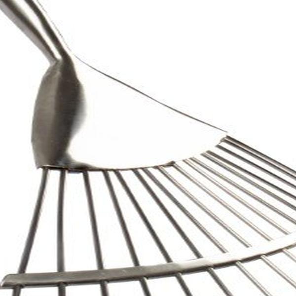 https://cdn.warentuin.nl/media/catalog/product/S/C/SCAN8712448437318_01_gazonhark_rvs_fsc_hout_dutch_garden_talentools_d094.jpg