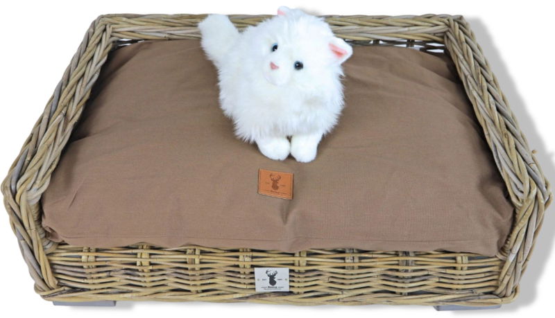 https://cdn.warentuin.nl/media/catalog/product/S/C/SCAN8712901065928_01_gebr_de_boon_boony_est_1941_ligkussen_excl_b_0518.jpg