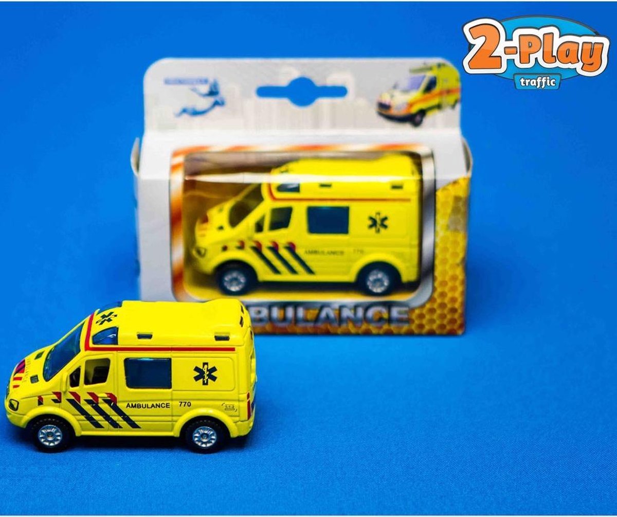 Die cast ambulance l8cm Van Manen