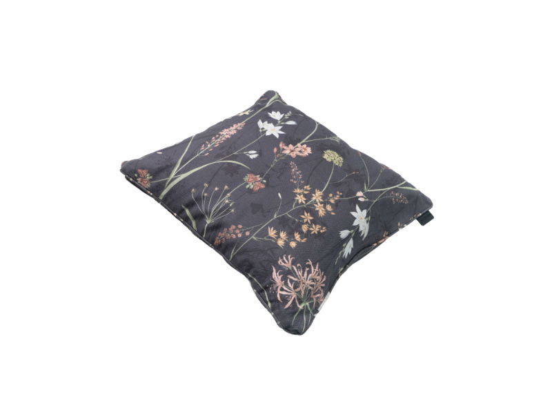 https://cdn.warentuin.nl/media/catalog/product/S/C/SCAN8713229011307_01_madison_sierkussen_sierkussen_ca_50x50_cm_donna_grey_canva_6636.jpg