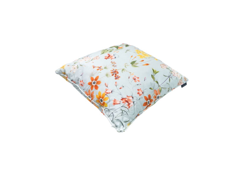 https://cdn.warentuin.nl/media/catalog/product/S/C/SCAN8713229011451_01_madison_sierkussen_sierkussen_ca_50x50_cm_milly_azure_natu_2608.jpg
