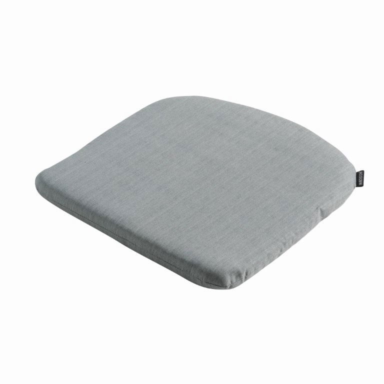 https://cdn.warentuin.nl/media/catalog/product/S/C/SCAN8713229034917_zitkussen_basic_grijs_46_cm_x_48_cm_4_stuks_madison_c5e5.jpg