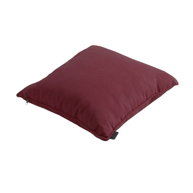 https://cdn.warentuin.nl/media/catalog/product/S/C/SCAN8713229052522_madison_kussen_sierkussen_45_x_45_piping_panama_bordeaux_madi_cabd.jpg