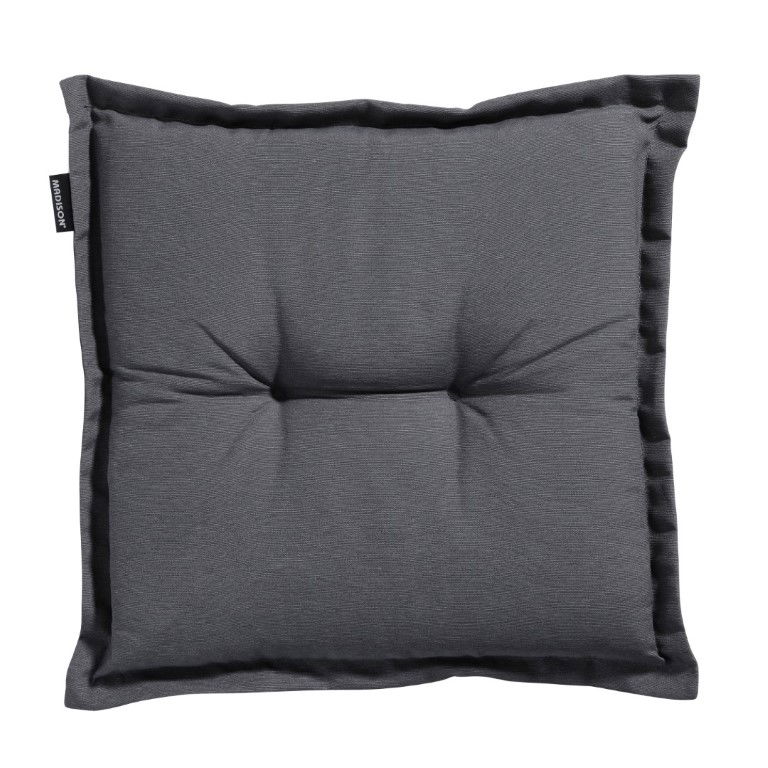 https://cdn.warentuin.nl/media/catalog/product/S/C/SCAN8713229287610_madison_kussen_zitkussen_hocker_50_x_50_cm_madison_cb04.jpg