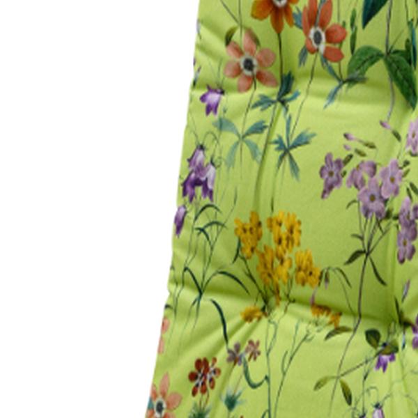 https://cdn.warentuin.nl/media/catalog/product/S/C/SCAN8713229385880_03_madison_kussen_kussen_hoog_ca_123x50_cm_milly_green_outdoo_4320.jpg