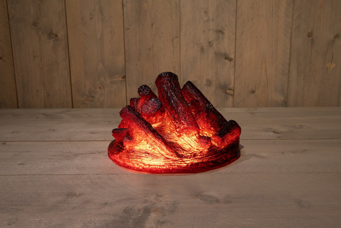 https://cdn.warentuin.nl/media/catalog/product/S/C/SCAN8713619181894_annas_collection_kerstverlichting_kampvuur_28x28x17cm_5m_aanl_773d.jpg