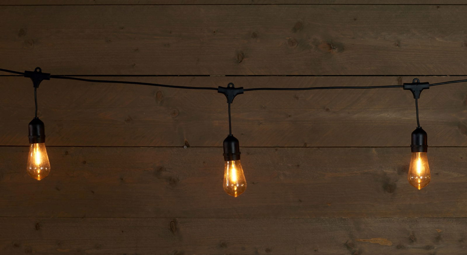 https://cdn.warentuin.nl/media/catalog/product/S/C/SCAN8713619394324_1_10led_retro_partylicht_gummi_5m_mit_3m_kabel_anna_s_collect_5c4d.jpg
