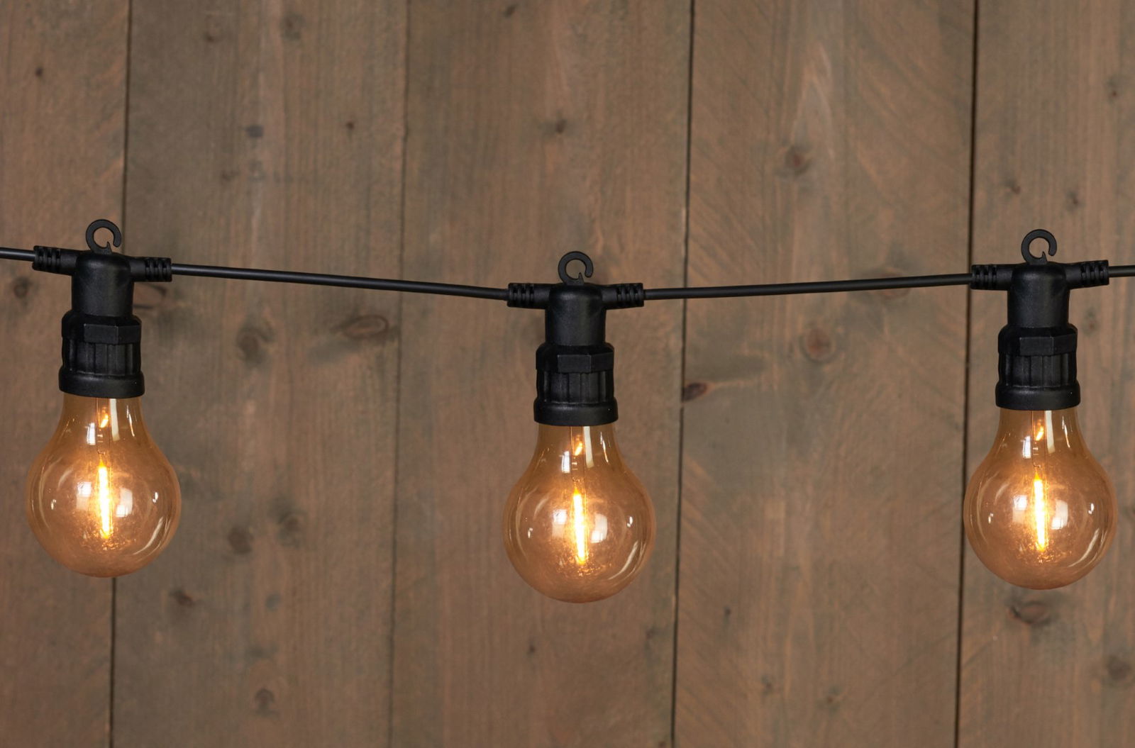 https://cdn.warentuin.nl/media/catalog/product/S/C/SCAN8713619401688_annas_collection_feestverlichting_10_partylights_met_filament_5239.jpg