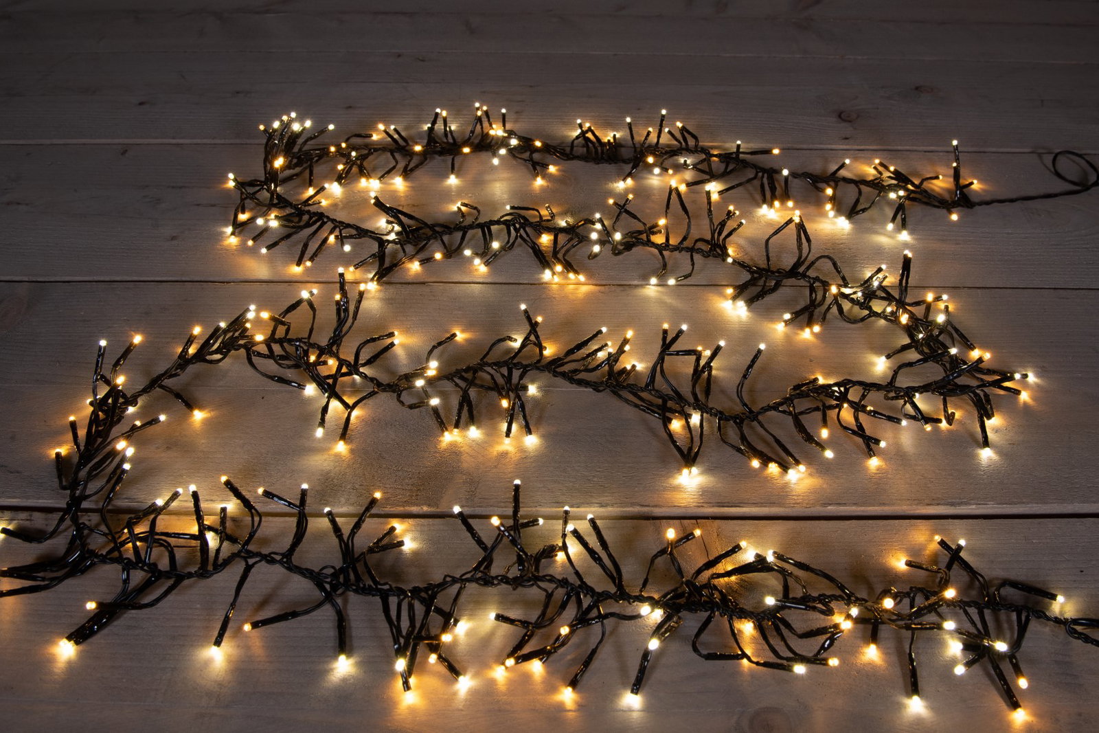 https://cdn.warentuin.nl/media/catalog/product/S/C/SCAN8713619426537annas_collection_kerstverlichting_cluster_l_85ad.jpg