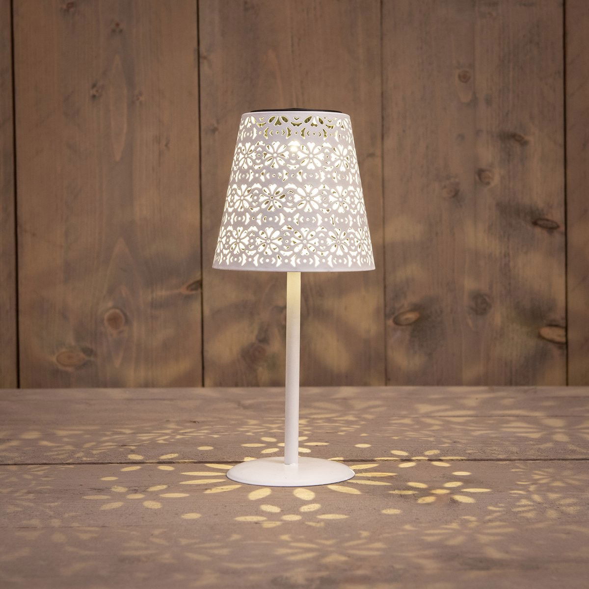 https://cdn.warentuin.nl/media/catalog/product/S/C/SCAN8713619429880_01_solar_tafellamp_metaal_gebroken_wt_annas_collection_1bc3.jpg