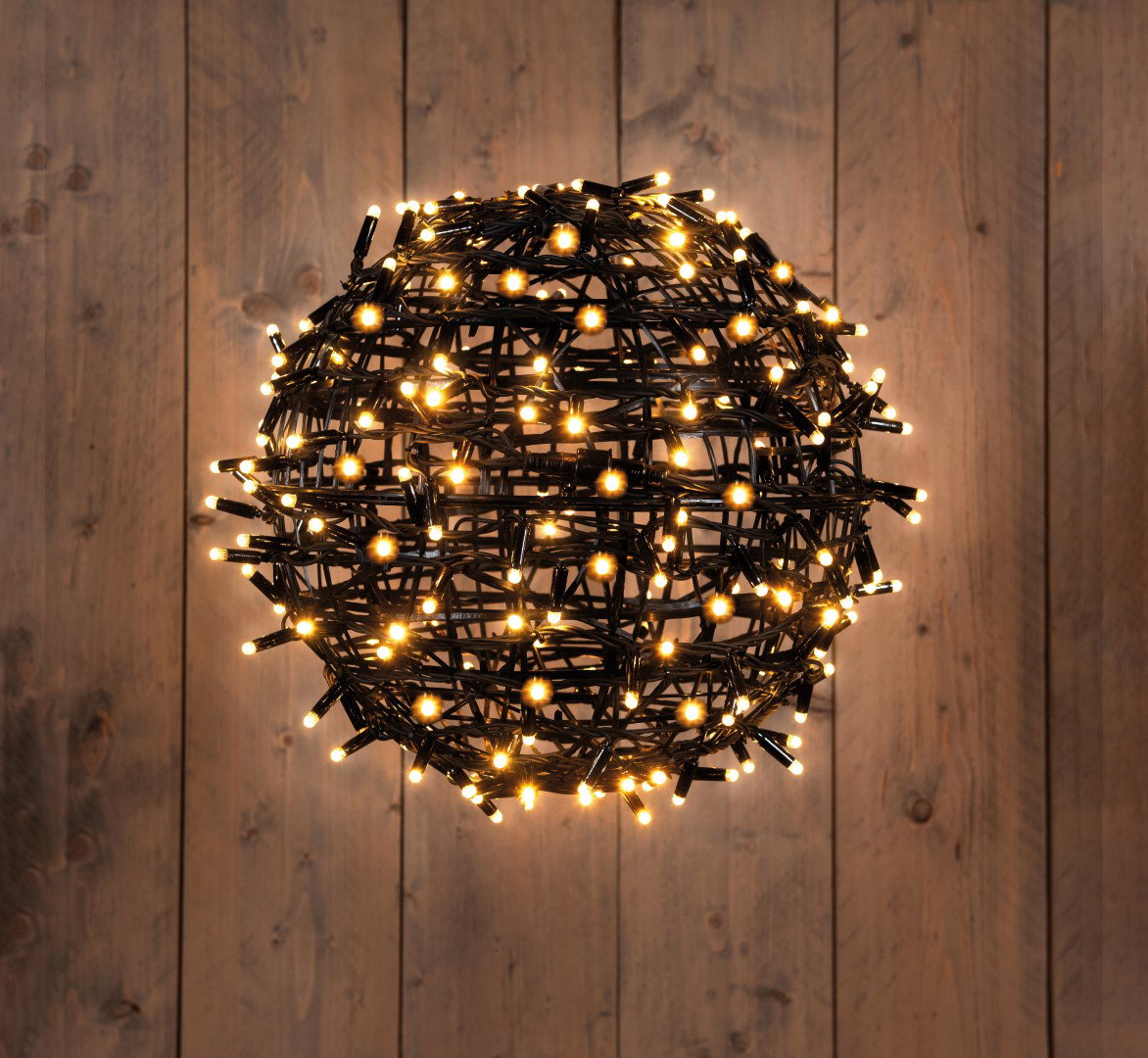 https://cdn.warentuin.nl/media/catalog/product/S/C/SCAN8713619440786_01_led_bal_koppelbaar_200l_38_cm_classic_warm_annas_collectio_21ed.jpg