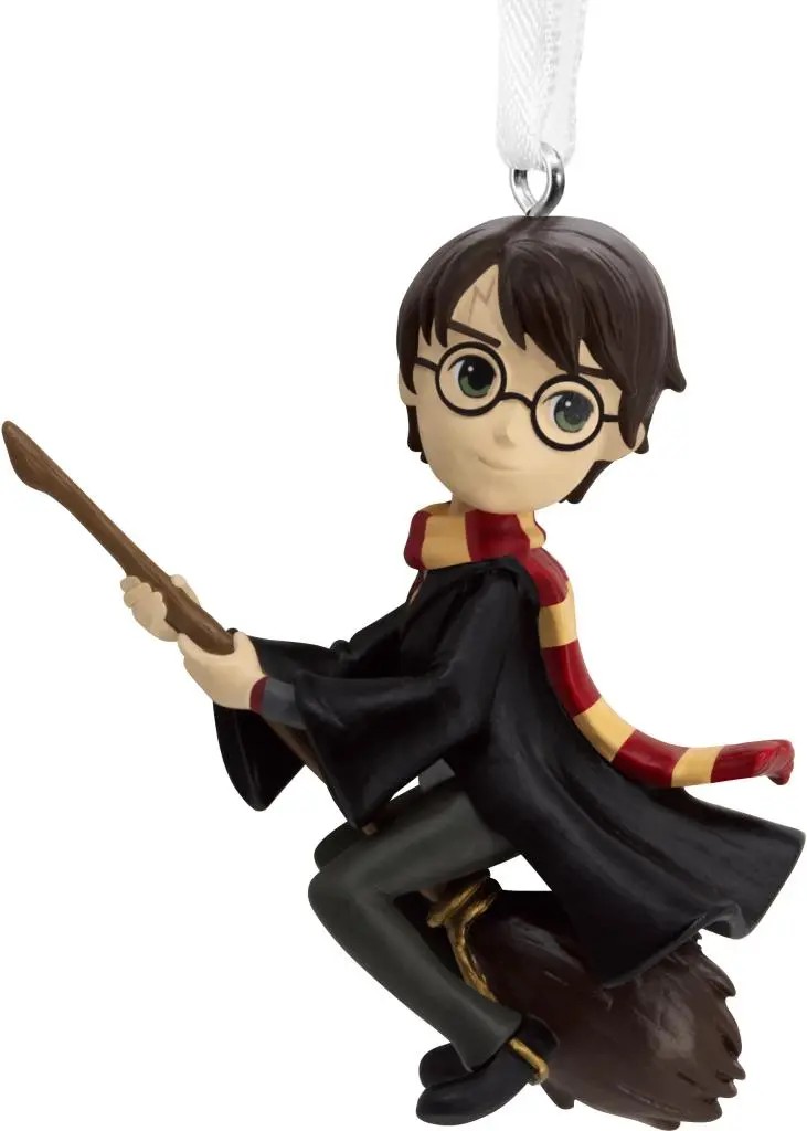 Hallmark Ornament l93 fc harry riding broom  - 
