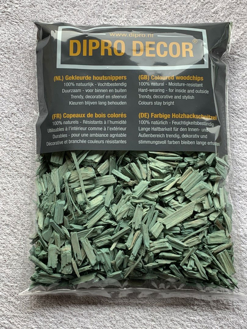 https://cdn.warentuin.nl/media/catalog/product/S/C/SCAN8716288000077_1_holzspane_1_l_jadegrun_dipro_e8fd.JPG