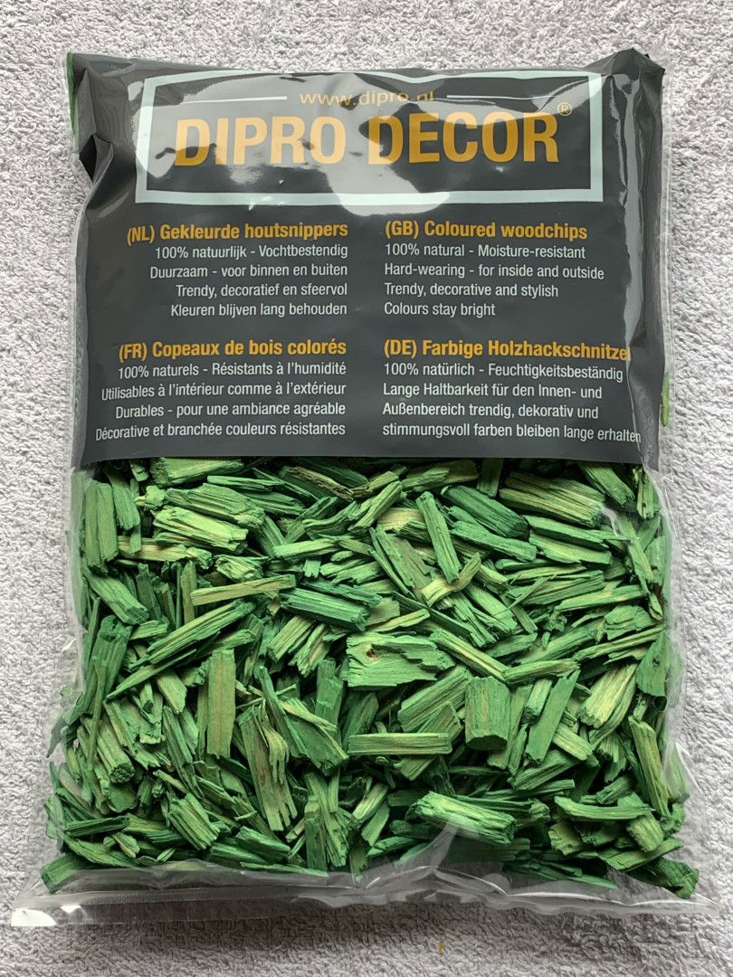 https://cdn.warentuin.nl/media/catalog/product/S/C/SCAN8716288002248_1_holzspane_1_l_apfelgrun_dipro_1ca9.JPG