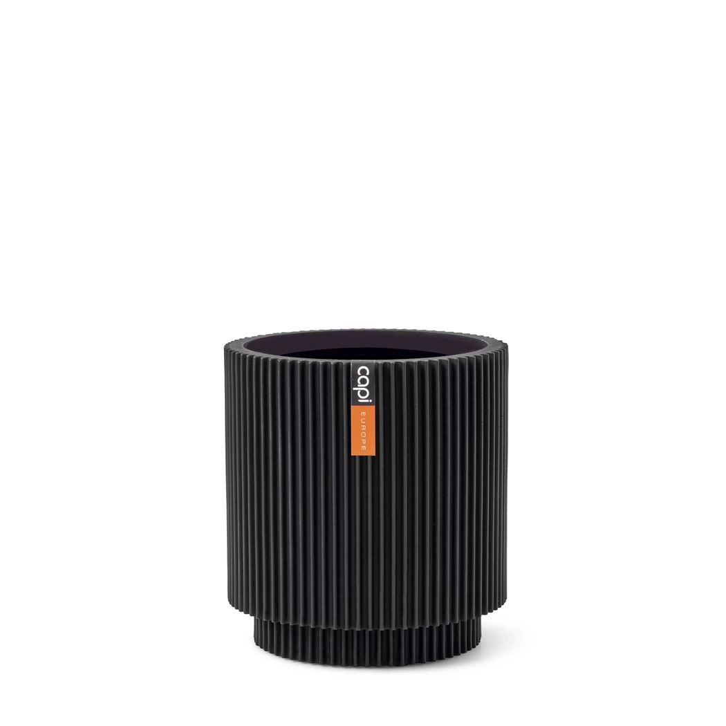 https://cdn.warentuin.nl/media/catalog/product/S/C/SCAN8716443106729_Vaas_cilinder_Groove_11x12_zwart_Capi_Europe_ce37.jpeg