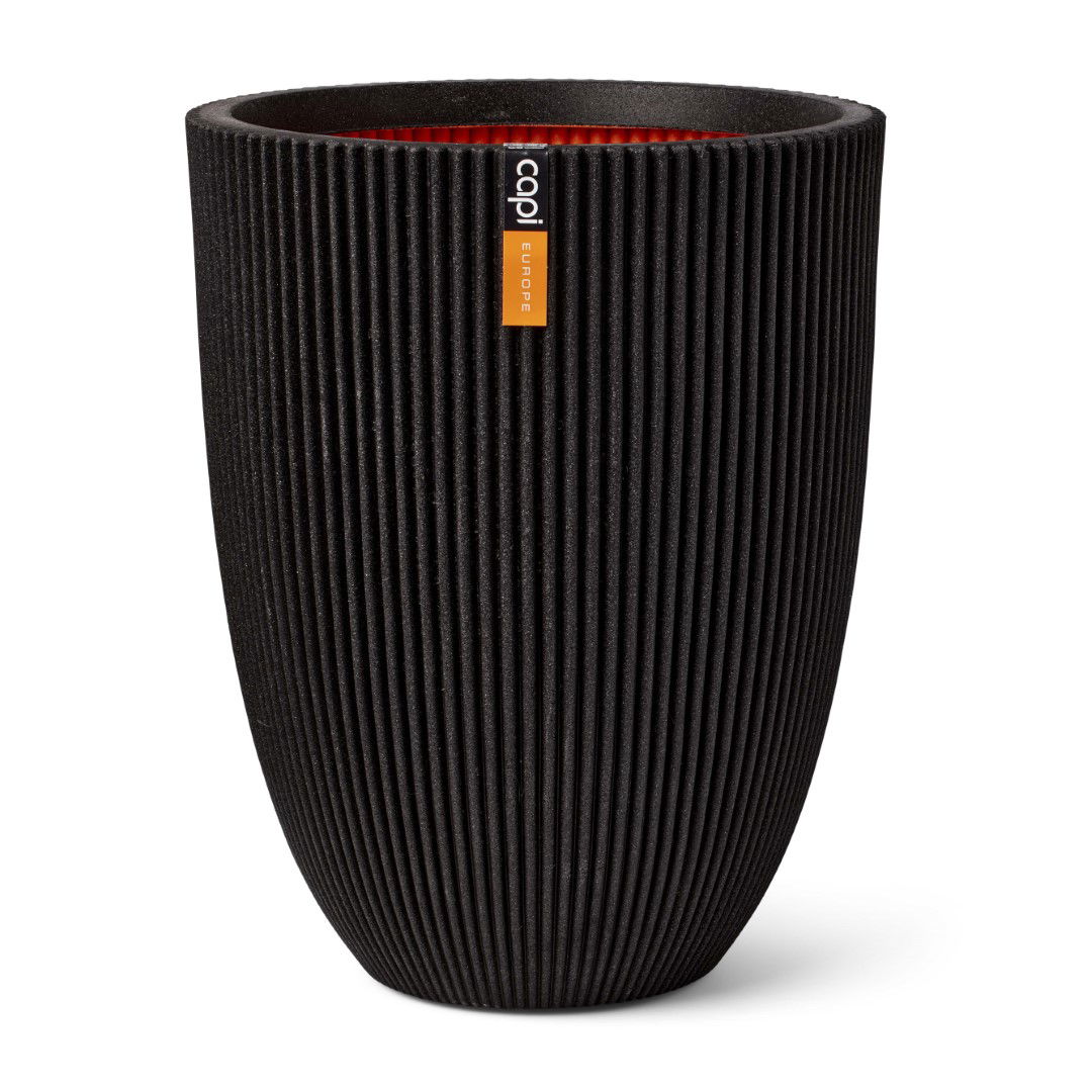 https://cdn.warentuin.nl/media/catalog/product/S/C/SCAN8716443114939_capi_vaas_vaas_elegant_groove_h46_cm_zwart_f752.jpg