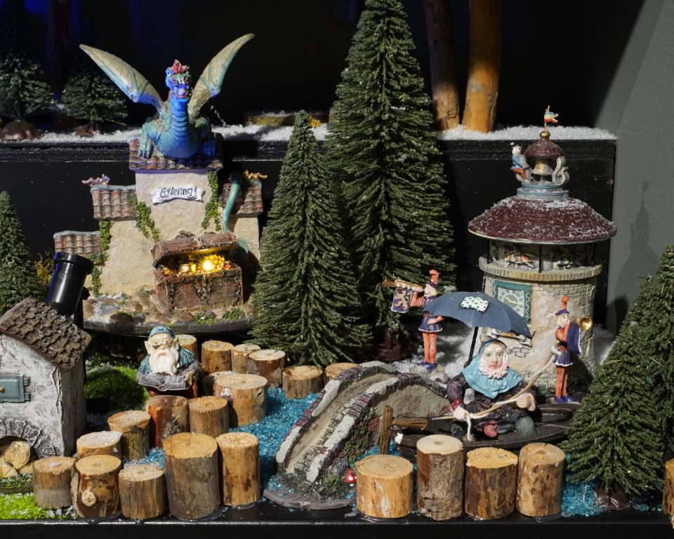 Kerstfiguur draak 16,5x9,5x17,5 cm Luville - Luville