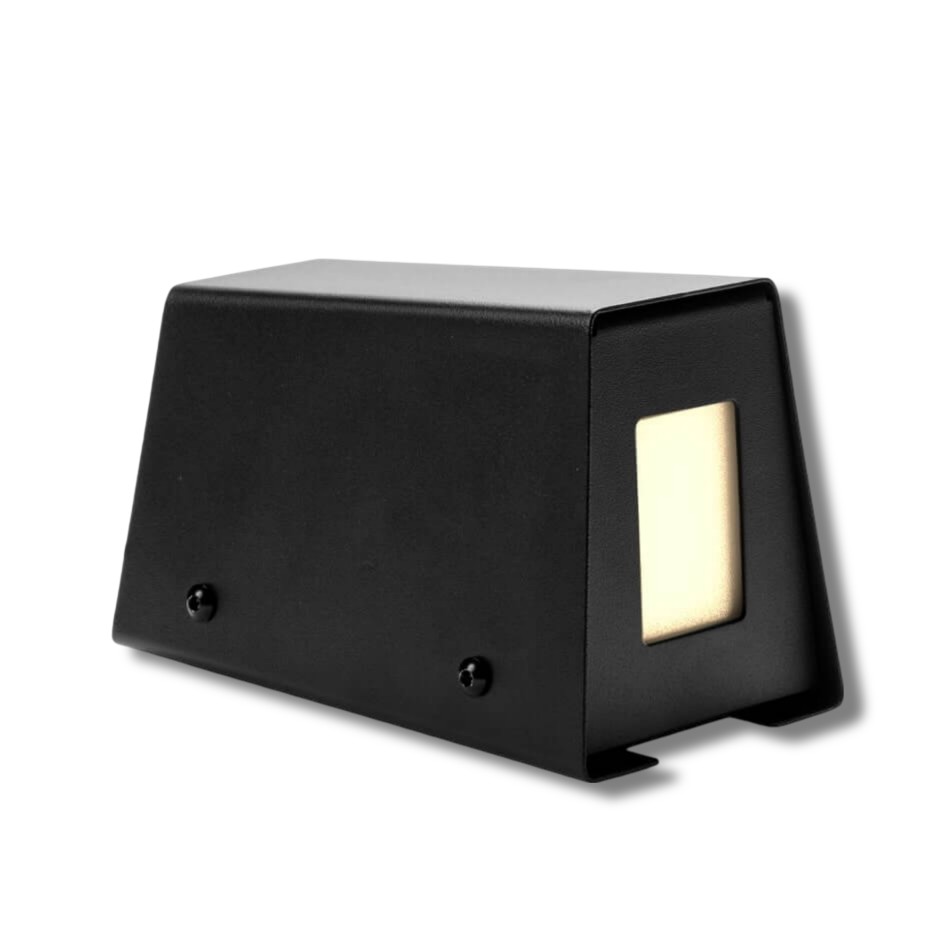 https://cdn.warentuin.nl/media/catalog/product/S/C/SCAN8719979283483_01_12_01_volt_spot_ilva_gardenlights_jpg_eb6d.jpg