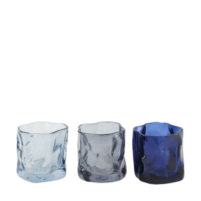 https://cdn.warentuin.nl/media/catalog/product/S/C/SCAN8720006690075_theelichthouder_glas_l8b8h7_cm_blauw_dijk_natural_collections_b3ae.jpg