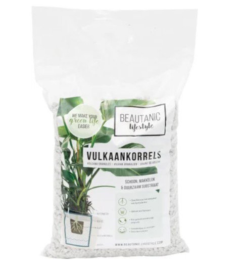 https://cdn.warentuin.nl/media/catalog/product/S/C/SCAN8720256488194_vulkaankorrels_7_5_l_beautanic_lifestyle_af13.jpg