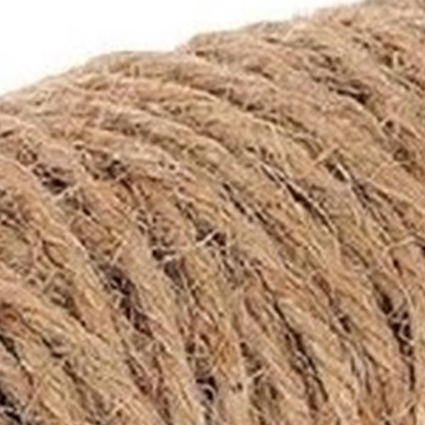 https://cdn.warentuin.nl/media/catalog/product/S/C/SCAN8720719100762_01_rope_jute_50mtr_w0_3_nat_brown_hbx_deco_b066.jpg