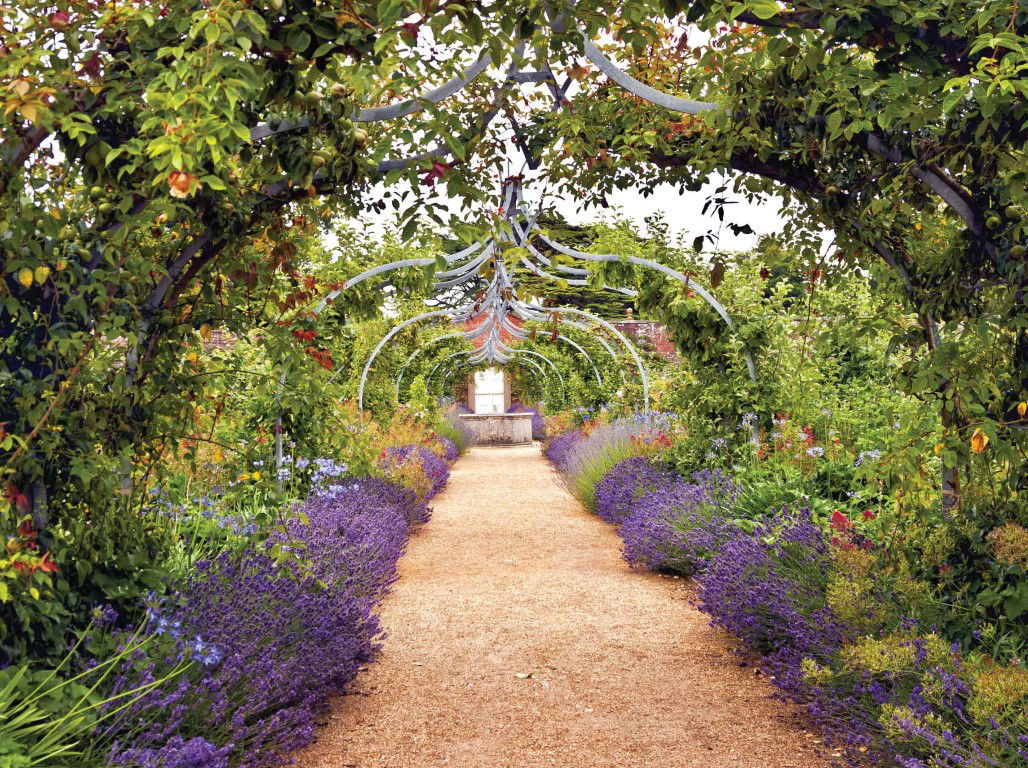 https://cdn.warentuin.nl/media/catalog/product/S/C/SCAN8720966700746_lavendel_tuin_70x50cm_tuinschilderij_customize_it_46de.jpg