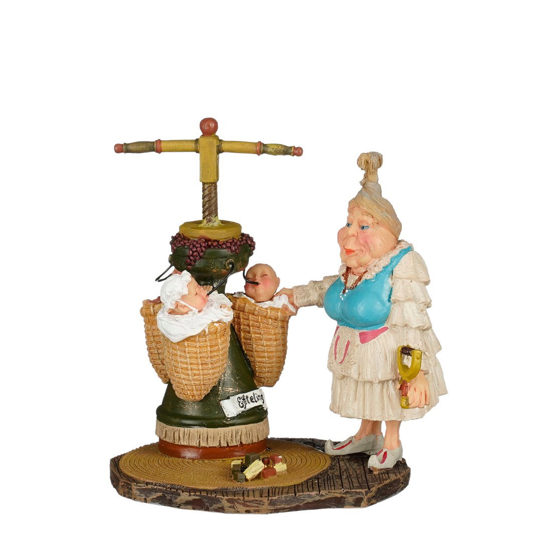 Luville Oermoeder Lot l9,5xb7,5xh10,5 cm Efteling kerst Efteling  - 