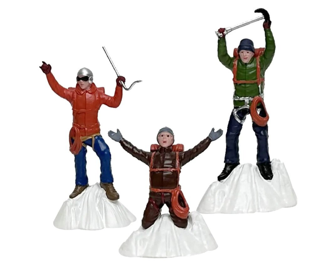 Santaville Hikers at the Mountaintop Polyresin 6cm 3 stuks  - 