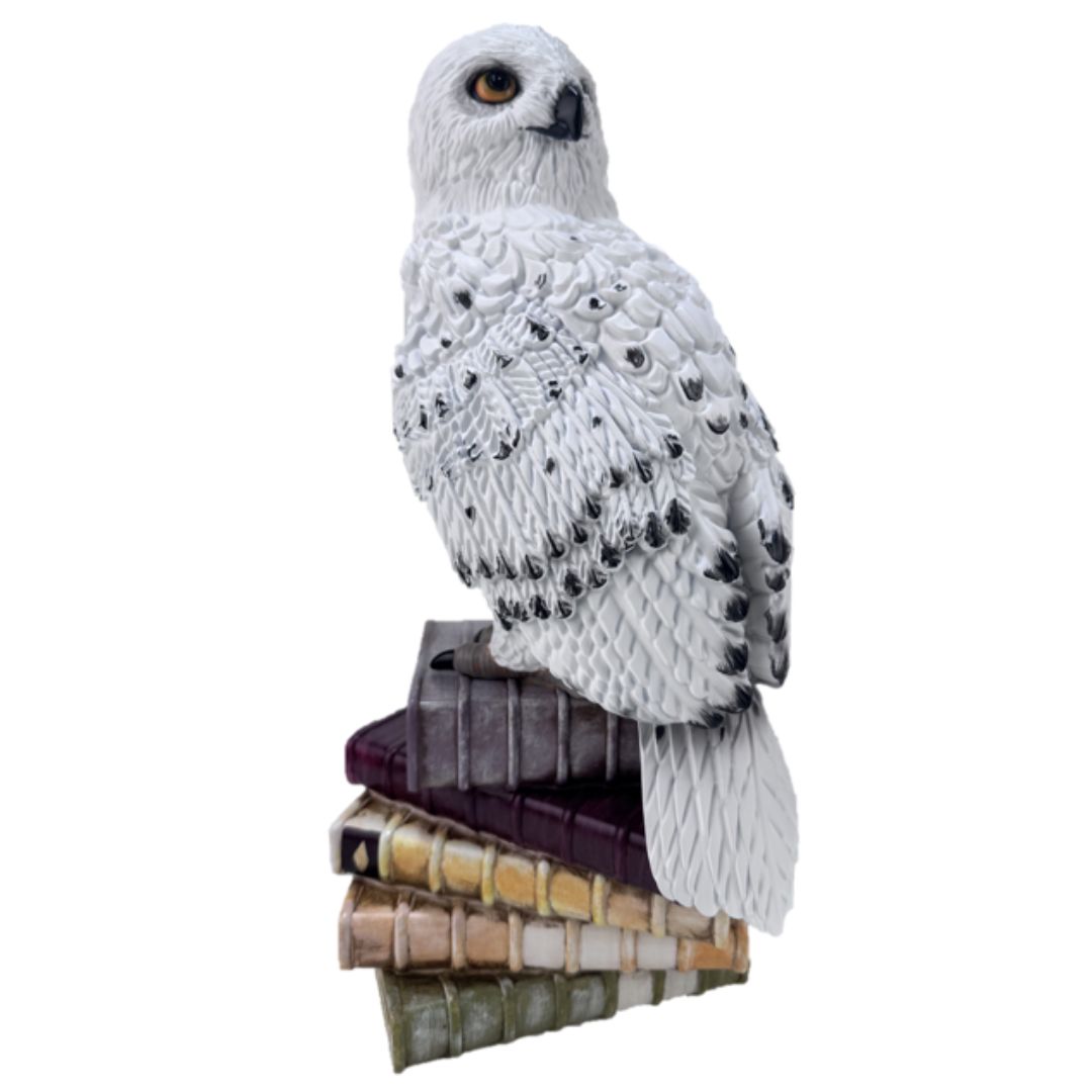 https://cdn.warentuin.nl/media/catalog/product/S/C/SCAN8721184072172_beeld_polyresin_3d_hedwig_44_cm_christmas_inspirations_21ff.jpg