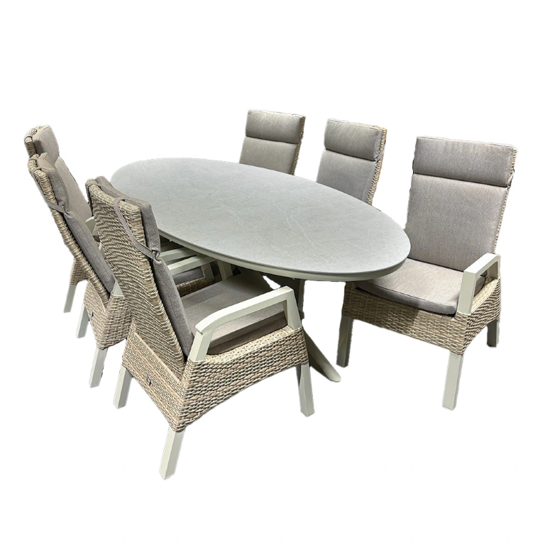 https://cdn.warentuin.nl/media/catalog/product/S/C/SCAN9900000611866_labrousse_diningset_trestino_c95d.png