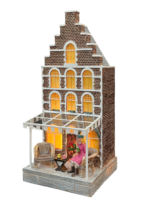 Kersthuis Met Dame Op Terras - Oosterik Home