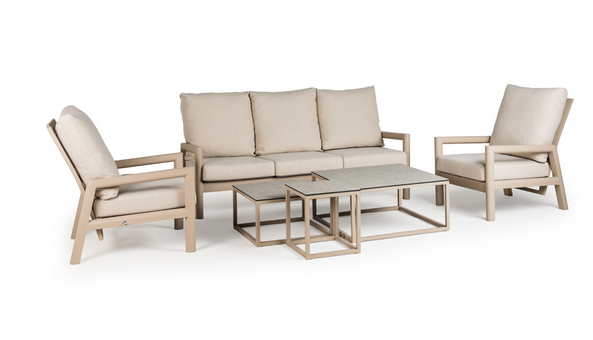https://cdn.warentuin.nl/media/catalog/product/S/e/Sevilla_loungeset_champagne_met_Rio_coffee_tafels_Tierra_Outdoor_31f3.png