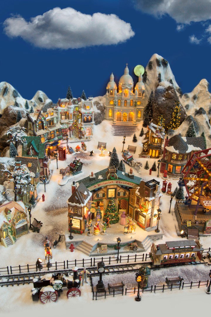 https://cdn.warentuin.nl/media/catalog/product/l/e/lemax_sfeer_2019_warentuin_kerst_5_7c08.jpg